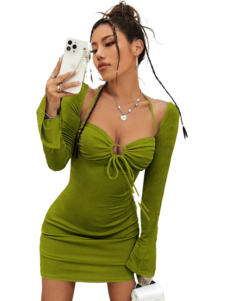 Robe mini ajustée pour femme avec décolleté en V ajustable et manches longues Chic & Stil