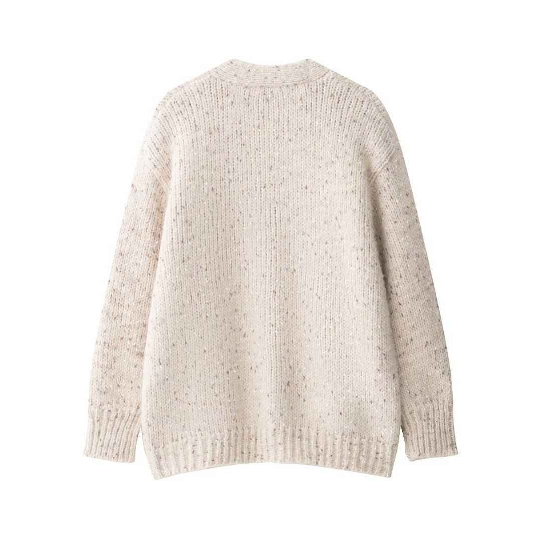 Ladies knitted vest with thick pattern and practical pockets Lune London