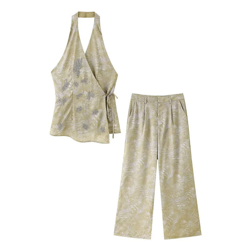 Elegant culotte pants for women with floral pattern and soft material Amarae