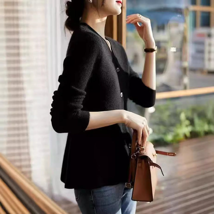 Cardigan élégant pour femmes avec une coupe ajustée Chic & Stil