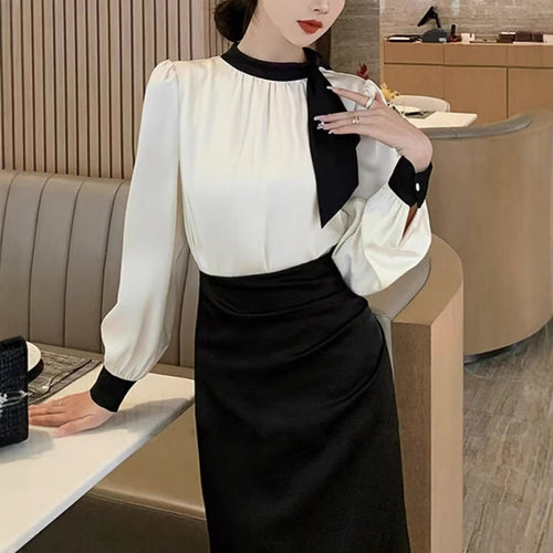 Robe enveloppante élégante pour femme avec volants et détail de nœud Chic & Stil