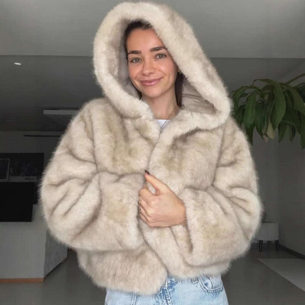 Women's hooded short jacket made of faux fur with boxy silhouette and warm padding Amarae