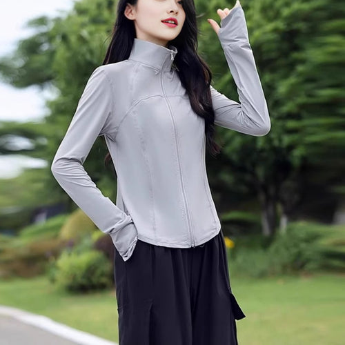 Veste décontractée sportive pour femmes avec col haut et zip intégral Chic & Stil