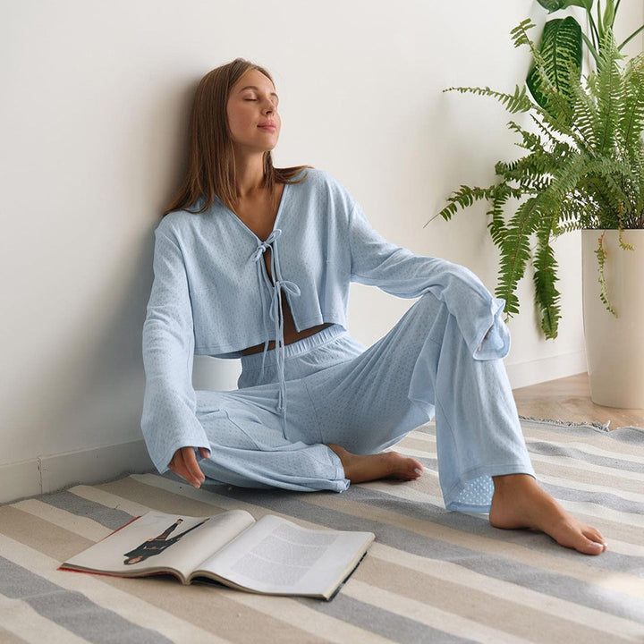 Casual lightweight lounge set for women with a modern short top Lune London