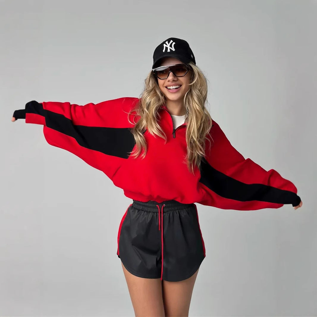 Casual sports leisure set for women with a relaxed fit and contrasting stripes Lune London