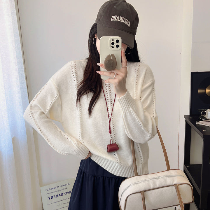 Pull en tricot épais pour femmes avec des détails structurels modernes et une coupe décontractée Chic & Stil