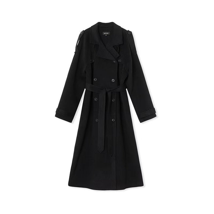 Elegant and stylish trench coat for women with adjustable belt Lune London