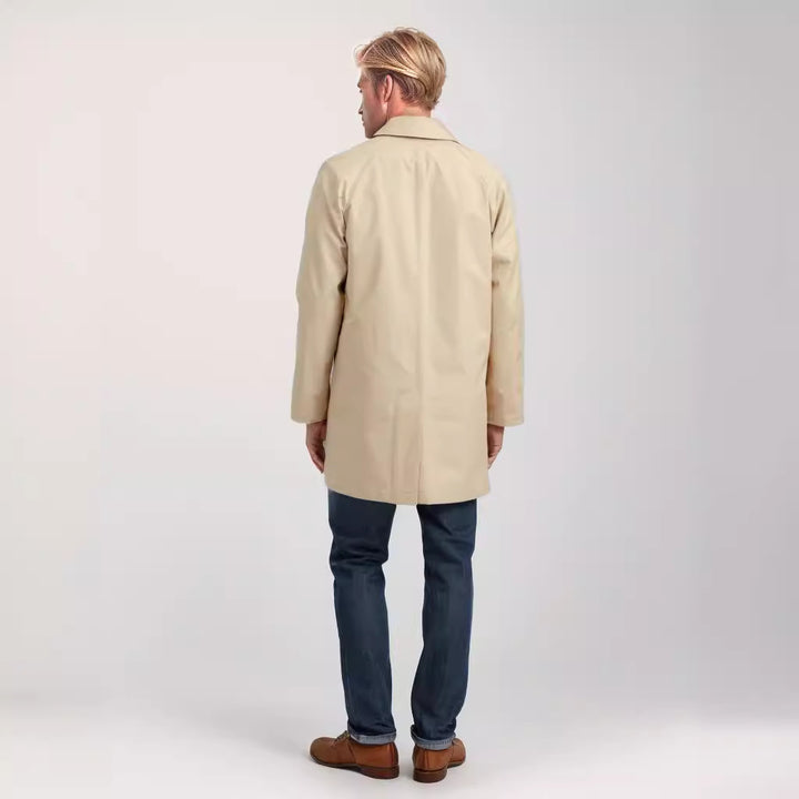 Casual raincoat for men with practical snap buttons and modern fit Amarae