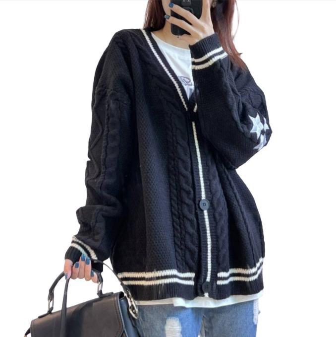 Knit jacket for women with decorative star pattern Lune London