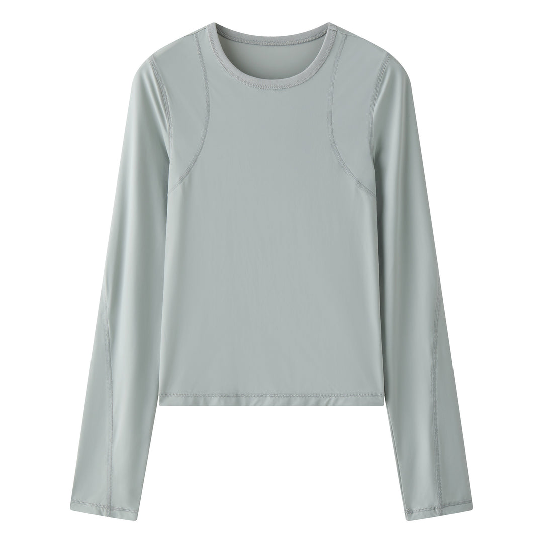 Women's Figure-Fitting Long Sleeve Functional Shirt with Thumb Hole and Stretch Seams Amarae