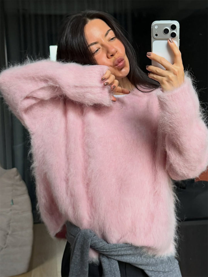 Women's Oversized Mohair Sweater with Fluffy Texture and Round Neckline Amarae