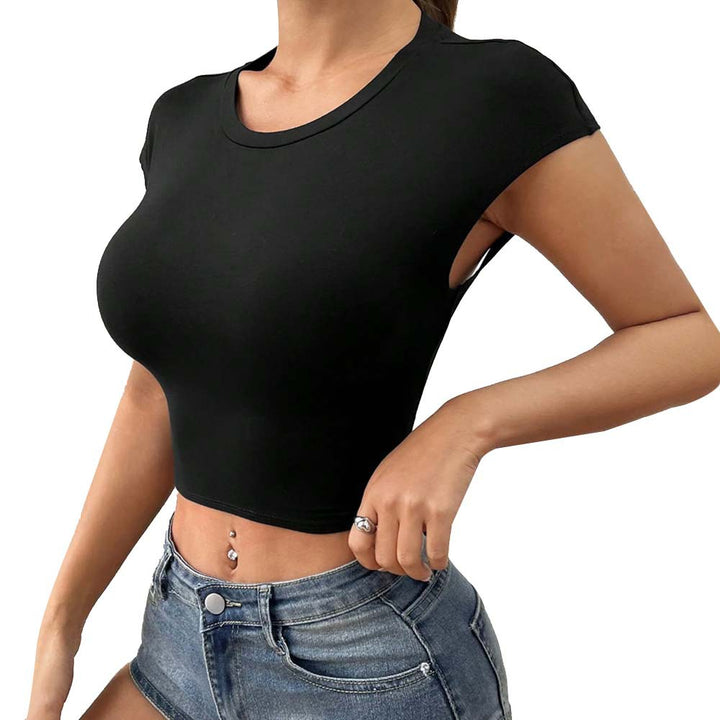 T-shirt court ajusté pour femmes avec des manches découpées esthétiques Chic & Stil