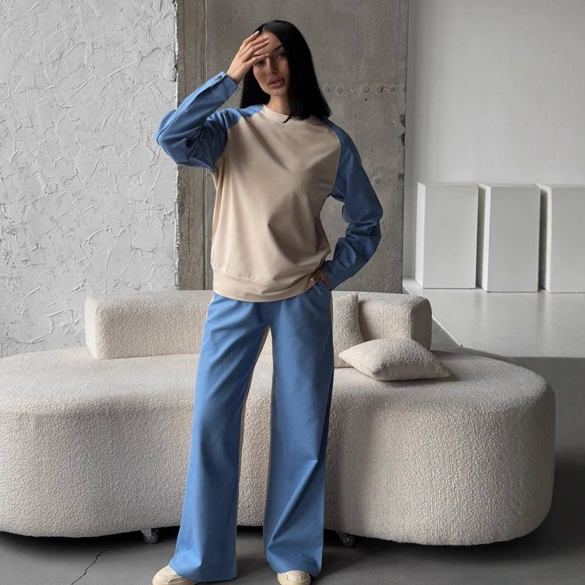 Sport leisure set for women with contrasting sleeves and soft materials Lune London