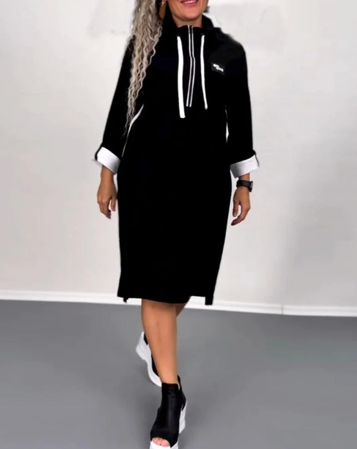 Robe sweat femme avec poches latérales et contraste de couleurs tendance Chic & Stil