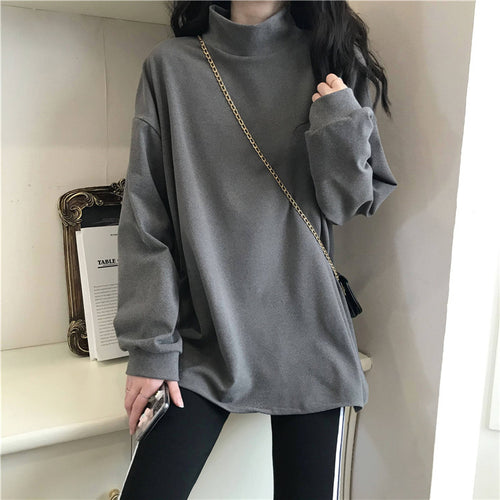 Women's long sleeve shirt with stand-up collar and sporty cut