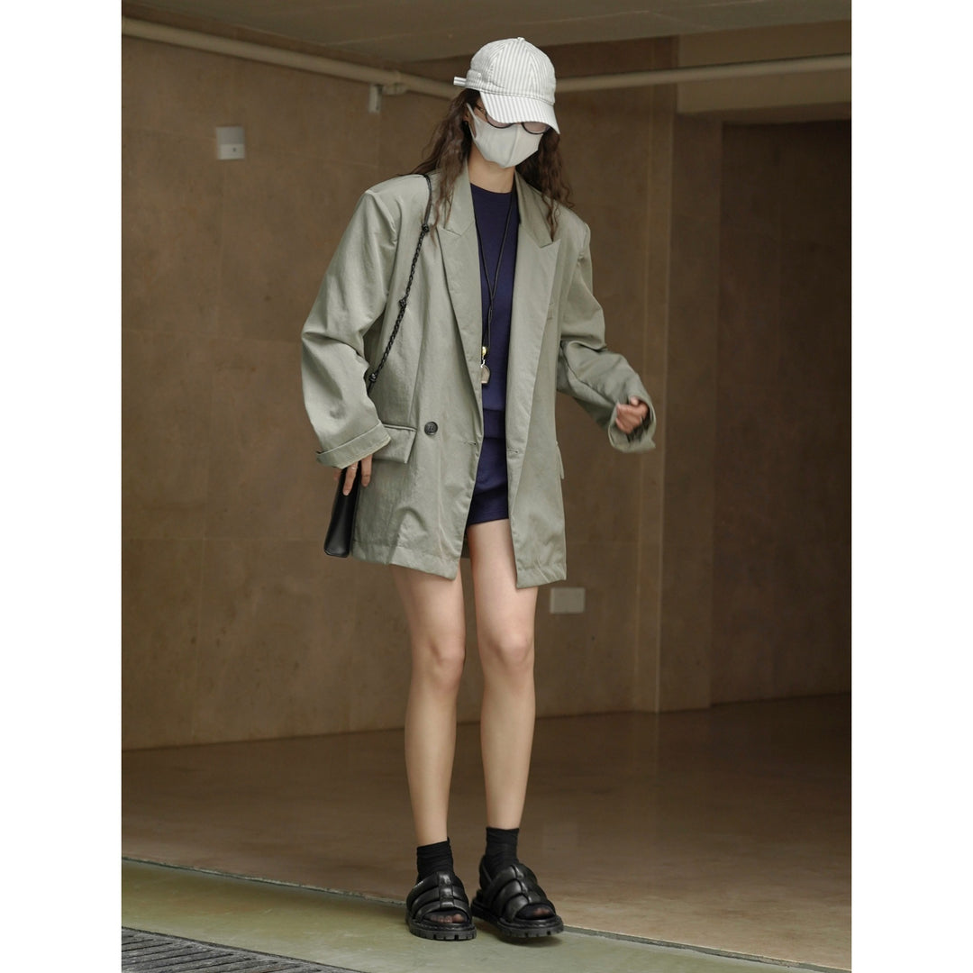 Women Light Oversized Blazer in Washed Twill with Wide Lapel Line Amarae