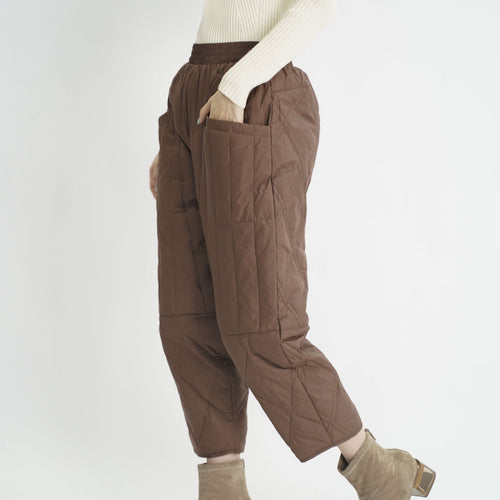 Leisure pants for women lined with elastic waistband and pockets Amarae