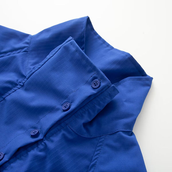 Women's transitional jacket with wide balloon sleeves, stand-up collar and drawstring.