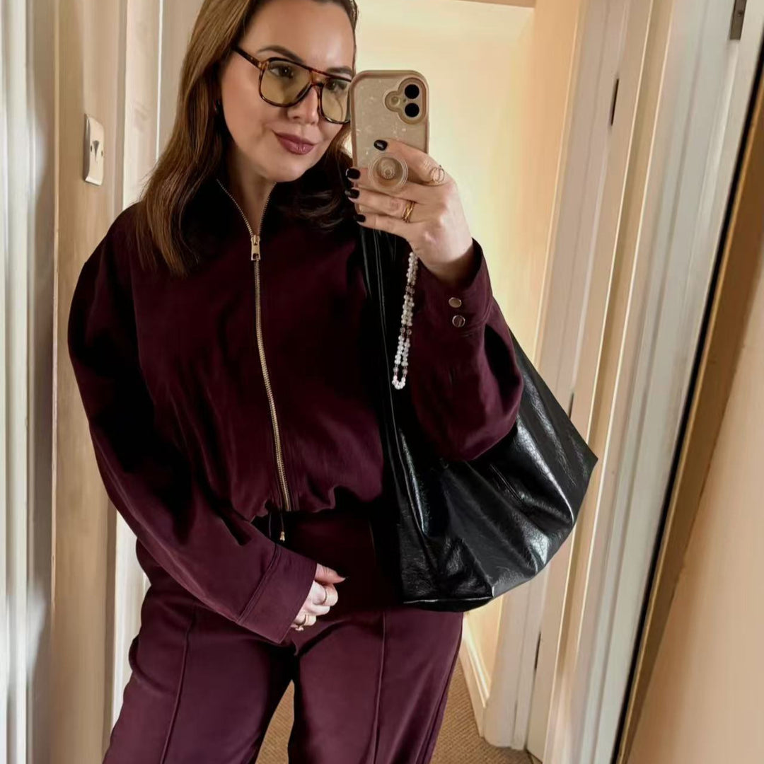 Ladies short cut velour look bomber jacket with lapel collar and elastic hem Amarae