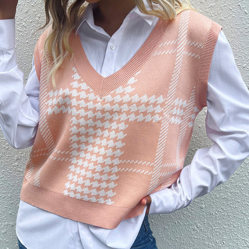 Sleeveless knitted V-neck sweater for ladies Amarae