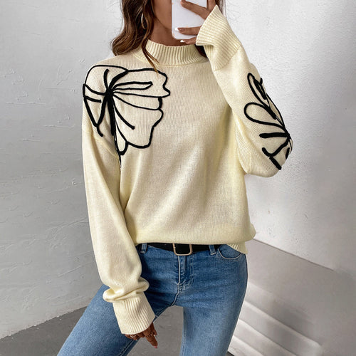Knitted pullover for women with floral design and high collar Amarae
