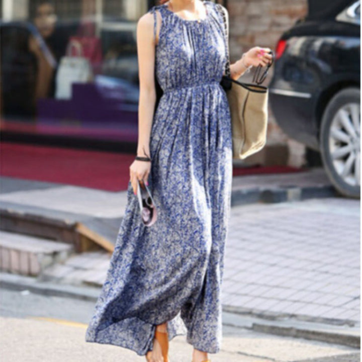 Bohemian maxi dress for women with pleated top and adjustable waist Lune London