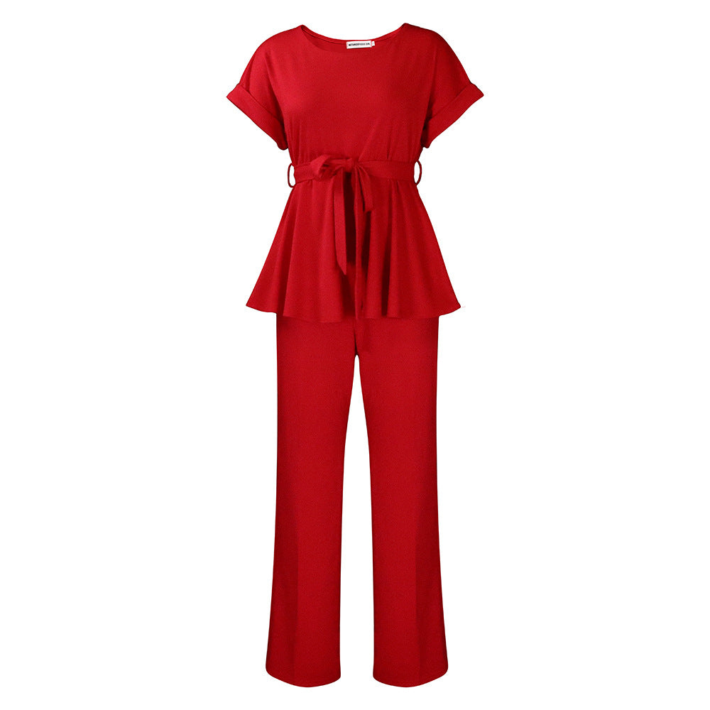Women Elegant combination of a loose-fit top and wide pants Lune London