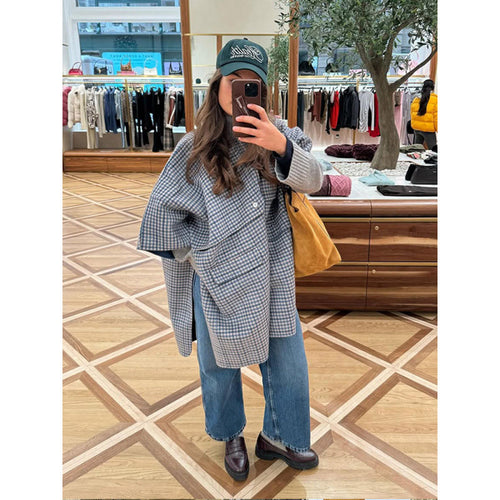 Oversized checkered shirt-jacket for women with a relaxed fit Amarae