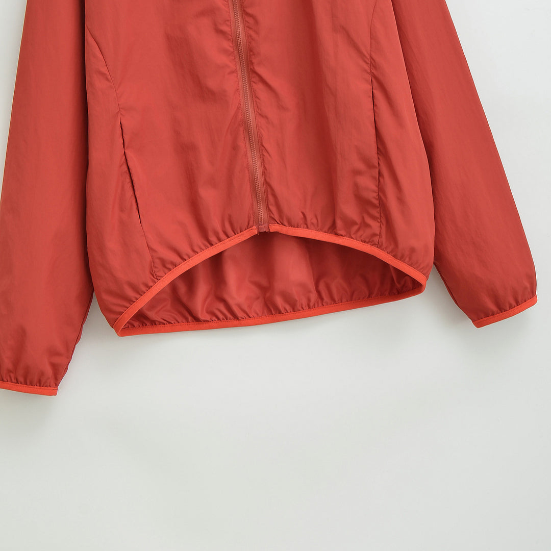 Women's Ultralight Hooded Windbreaker with Extended Back Hem and Elastic Hem Amarae