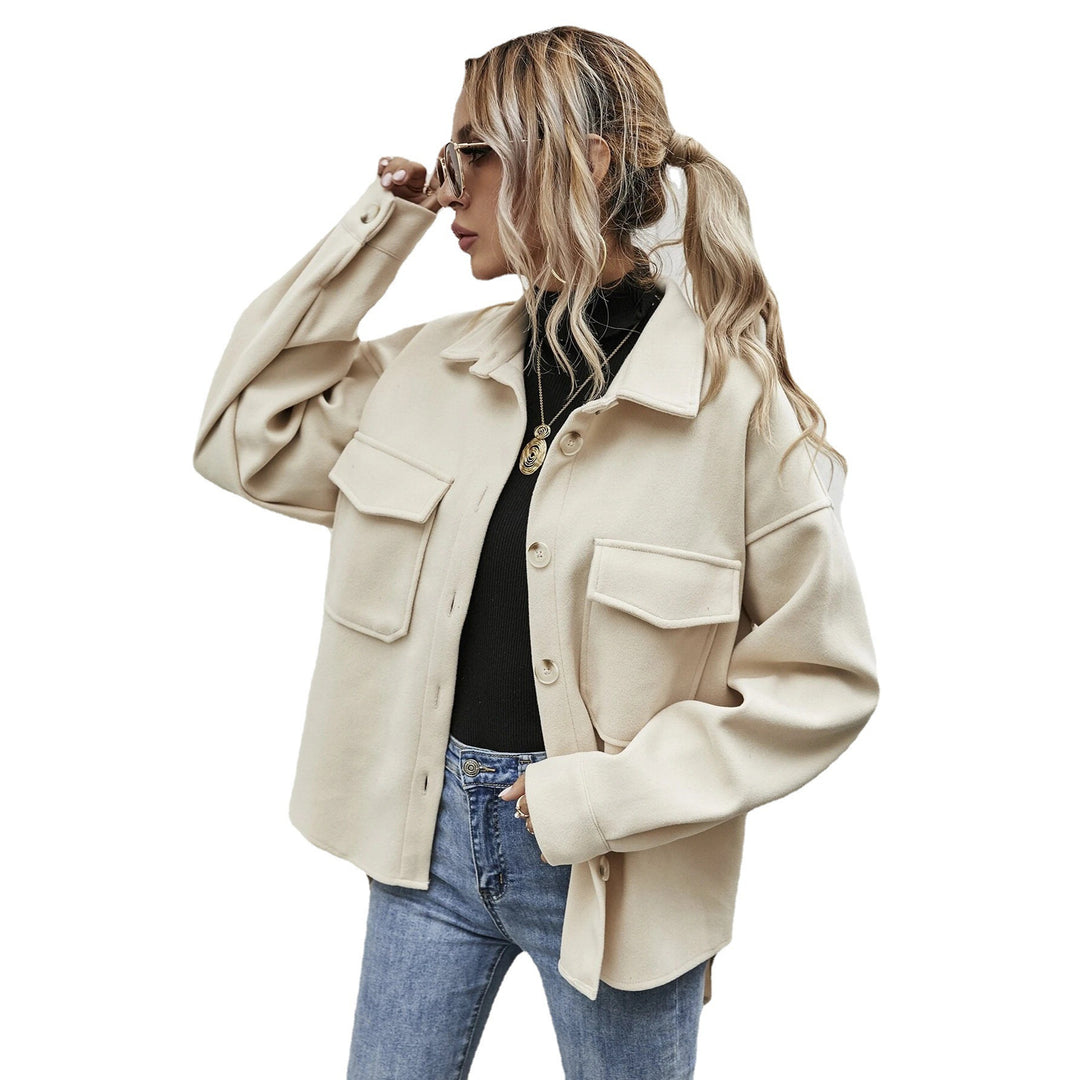Ladies elegant oversized jacket with applied pockets and fashionable collar Lune London