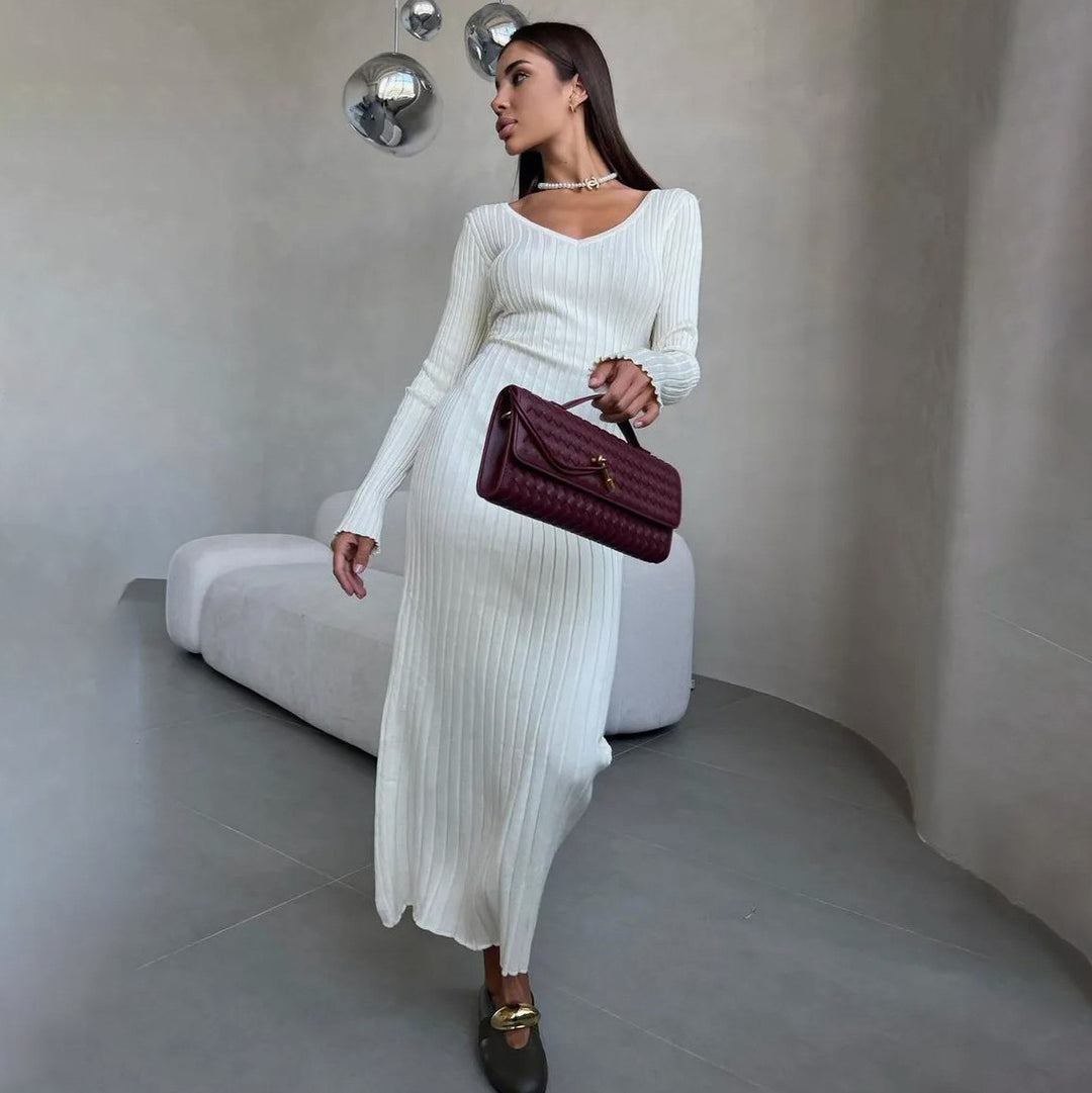 Maxi dress for women with refined ribbed knit and off-shoulder design Lune London