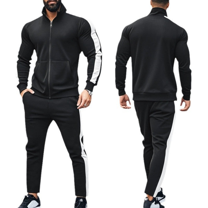 Sport leisure suit for men with high collar and practical zip pockets Lune London