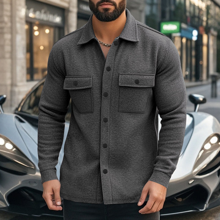 Trendy flannel jacket for men with practical pockets Lune London