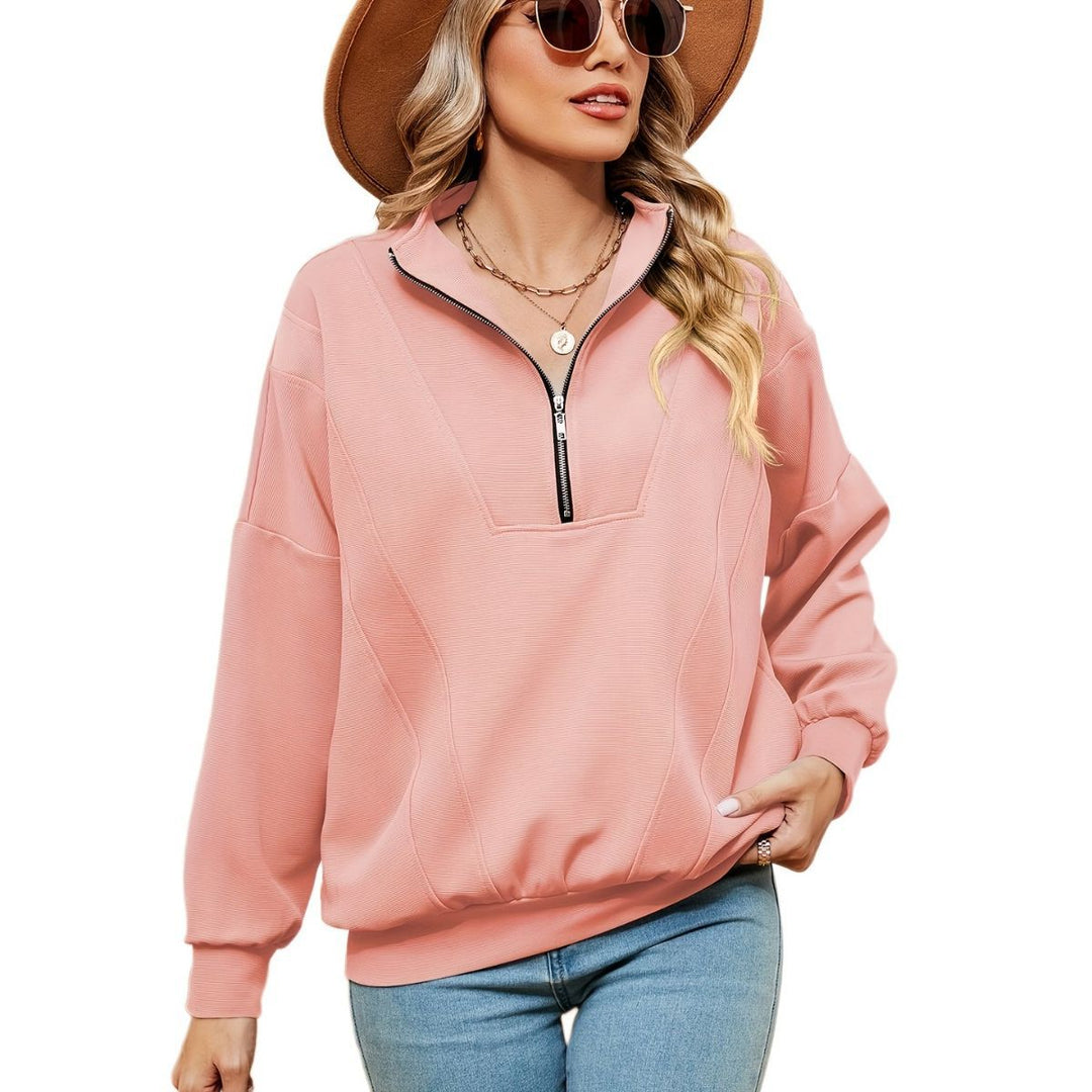 Women’s sweatshirt with half-zip and decorative seams Lune London