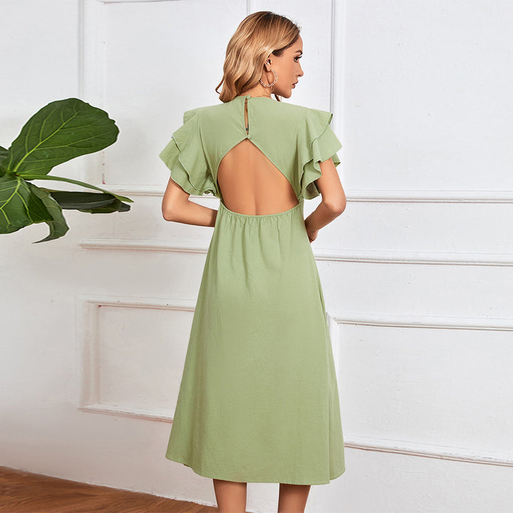 Robe midi élégante pour femmes avec détails en volants et patte de boutonnage Chic & Stil