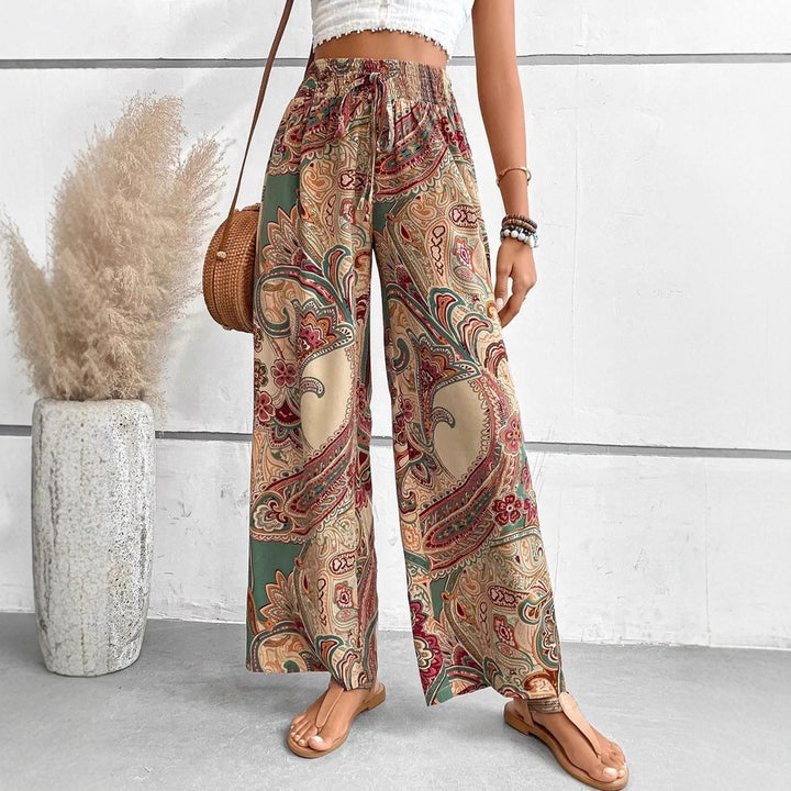 Wide pants for women with paisley pattern Lune London