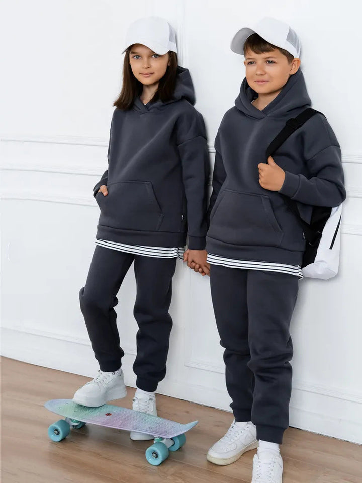 Ladies Sports Leisure Outfit with high comfort and chic and stylish accents