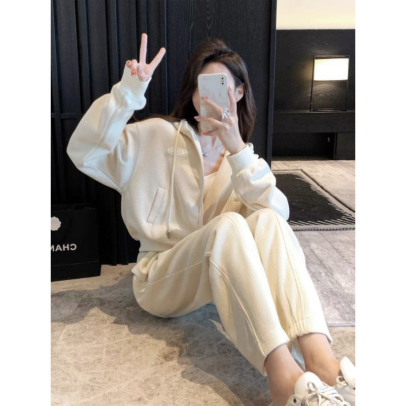 Women's Cozy Crop Jacket with Pockets and Casual Cut Chic & Stil
