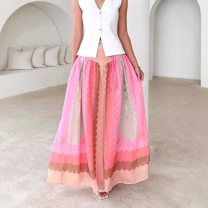 Boho long skirt for women with floral design and tie at the waist Chic & Stil
