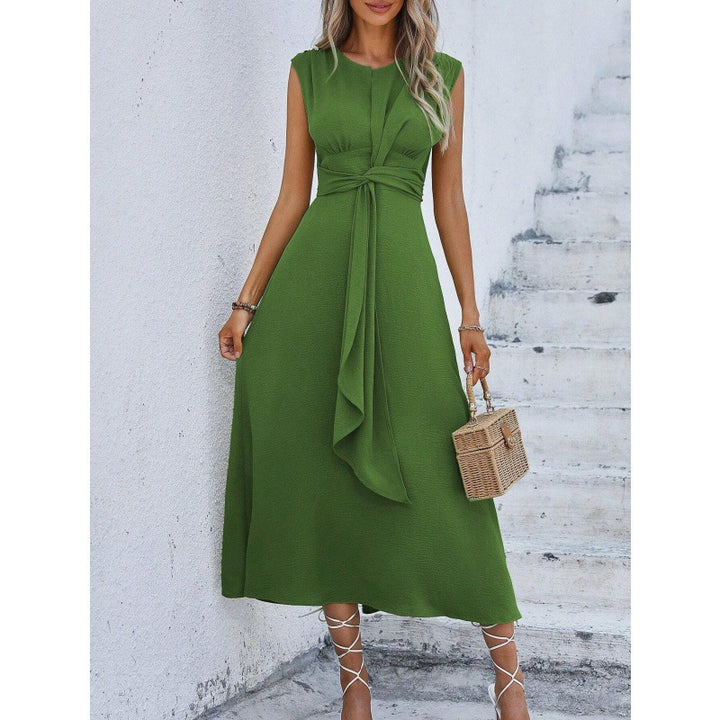Elegant knee-length dress for women Lune London