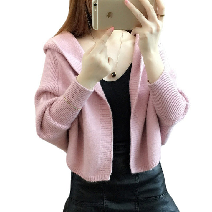 Cardigan féminin élégant et léger avec capuche Chic & Stil