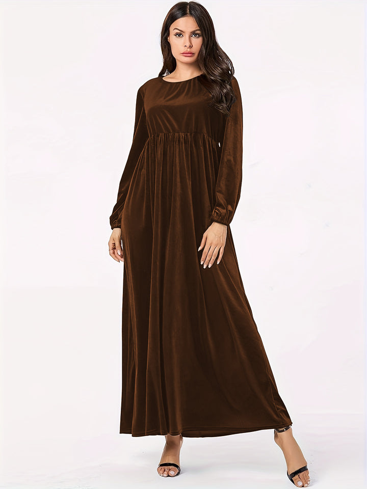 Maxi dress for women in luxurious velvet with elegant draping Lune London