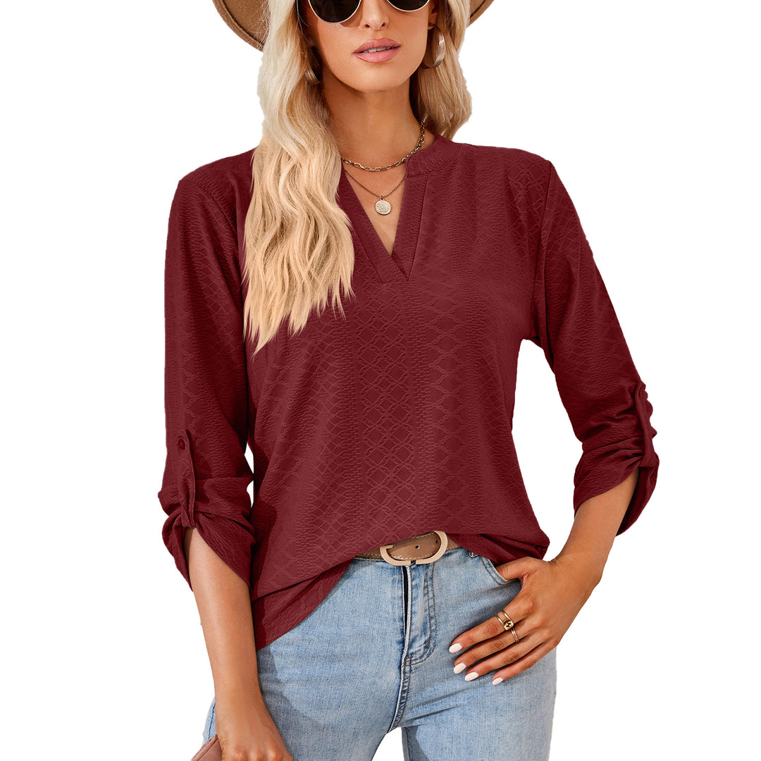 Top woman with V-neck and trendy ruffle details Amarae