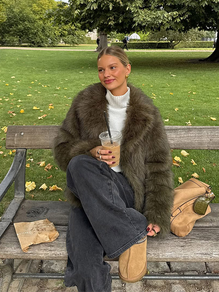 Women's Boxy Faux Fur Jacket with Voluminous Shawl Collar and Soft Teddy Texture Amarae