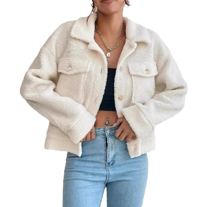 Ladies Comfortable Hooded Sweatshirt in Fleece with Elegant Design and Chic Pockets