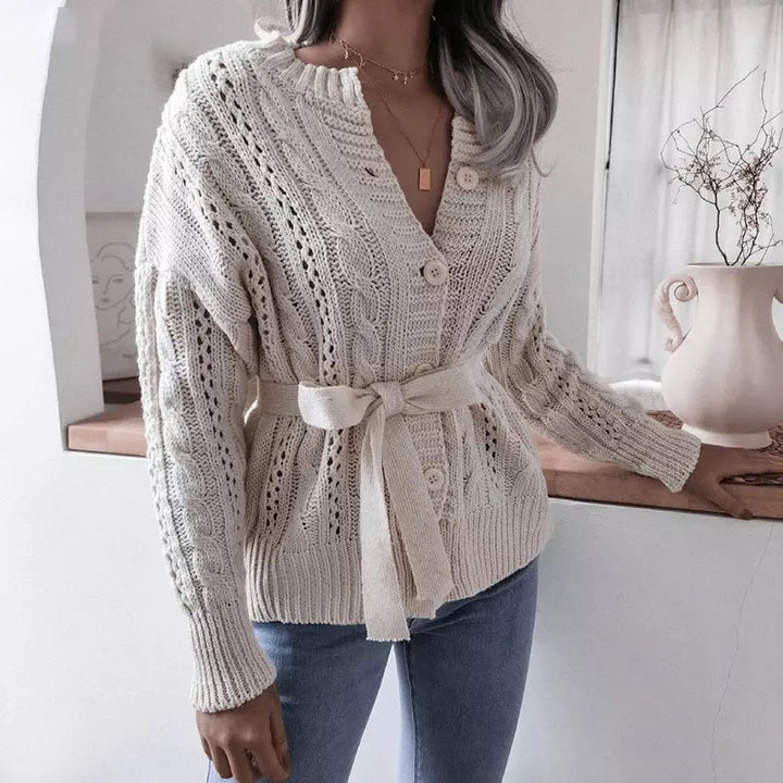 Women's knit jacket with belt and Amarae texture
