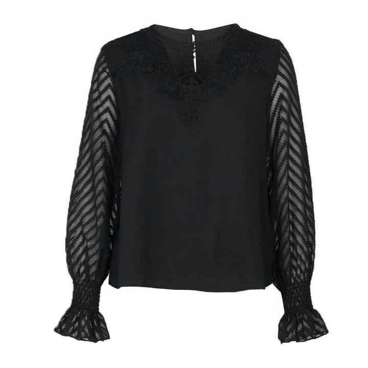 Elegant woman blouse with long lace sleeves Lune London