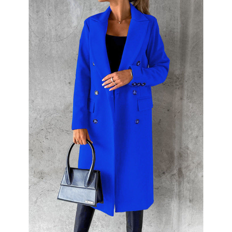 Ladies Elegant Double-Breasted Coat with Ultra-Modern Cut Amarae