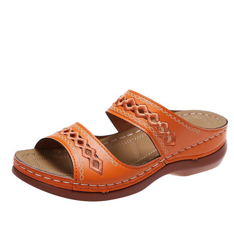 Comfortable garden shoes for women with elegant embroidery Lune London