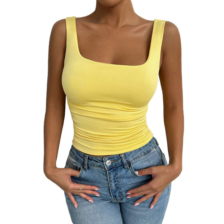 Haut ajusté pour femmes avec encolure carrée et détails volants Chic & Stil
